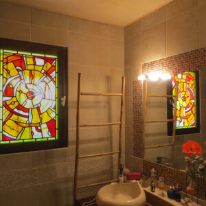 Vitrail pour une salle d'eau