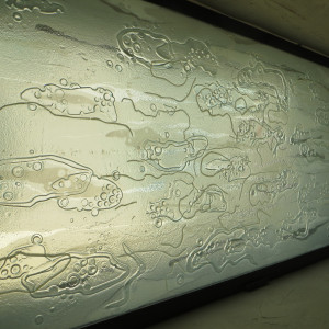 bas-relief de verre
1900 X 90 cm