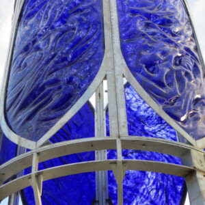 Sculpture en verre
dans un espace public sculpture verre